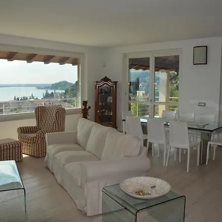 Il Girasole 아파트