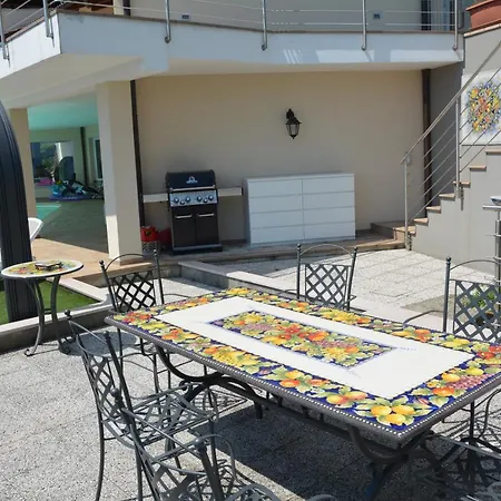 아파트 Il Girasole