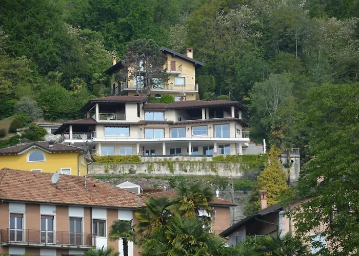 Il Girasole Апартаменты Мейна